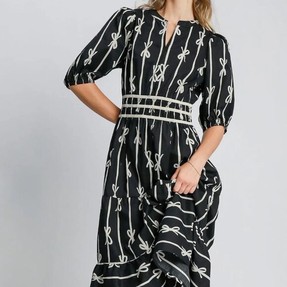 Umgee Bow Tie Print Notched Contrast Velvet Trim Midi Dress - Picture 1 of 4